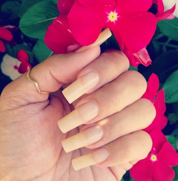 ניקולוגיה - רפואה טבעית לציפורניים